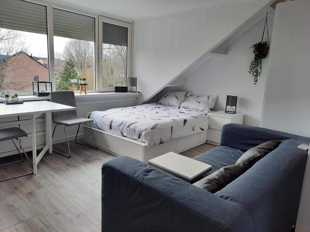 Studio 76 Groningen Met Gratis Leenfietsen Hotell Eksteriør bilde