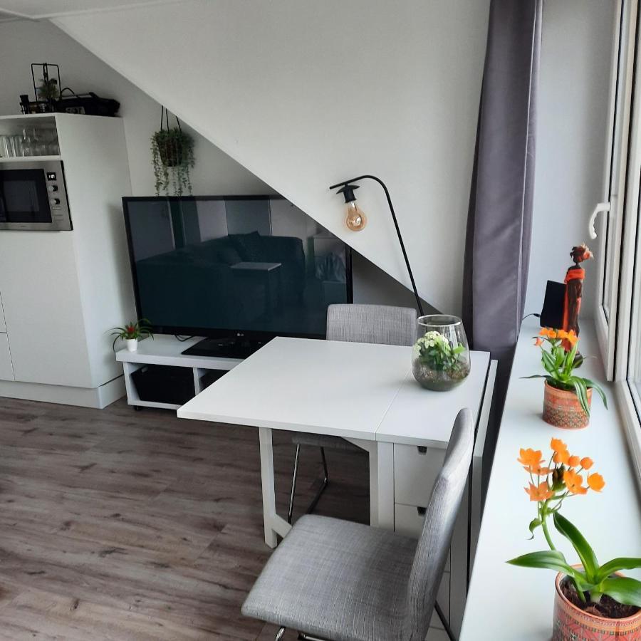 Studio 76 Groningen Met Gratis Leenfietsen Hotell Eksteriør bilde